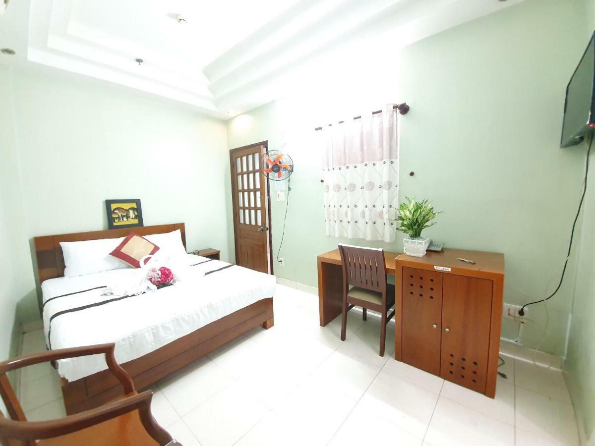Khach San Truong Son Hotel Bandar Ho Chi Minh Luaran gambar